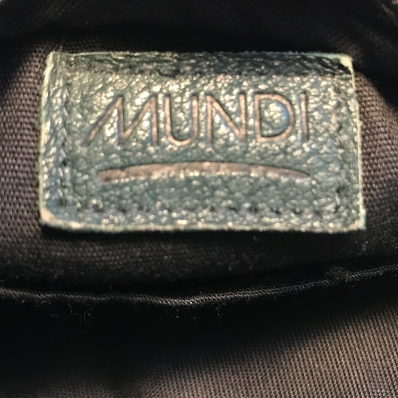Mundi Vintage Embossed  Leather Crossbody Bag Dark Green - Picture 3 of 7